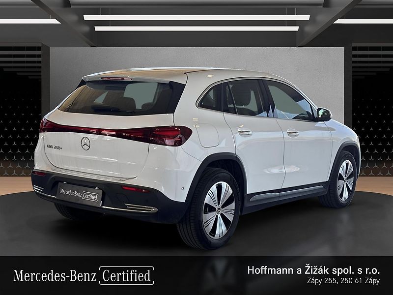 Mercedes-Benz EQA 250+ - fotka 5 z 20
