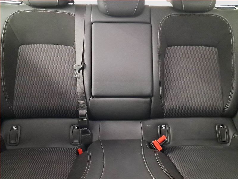 Opel Insignia (2018) 1.6 CDTI, Navi, Tempomat - fotka 10 z 21
