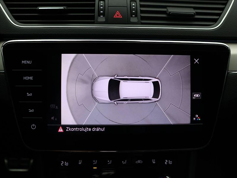 Škoda Superb 2,0 TDI DSG CZ L&K 1.Maj DPH - fotka 21 z 33