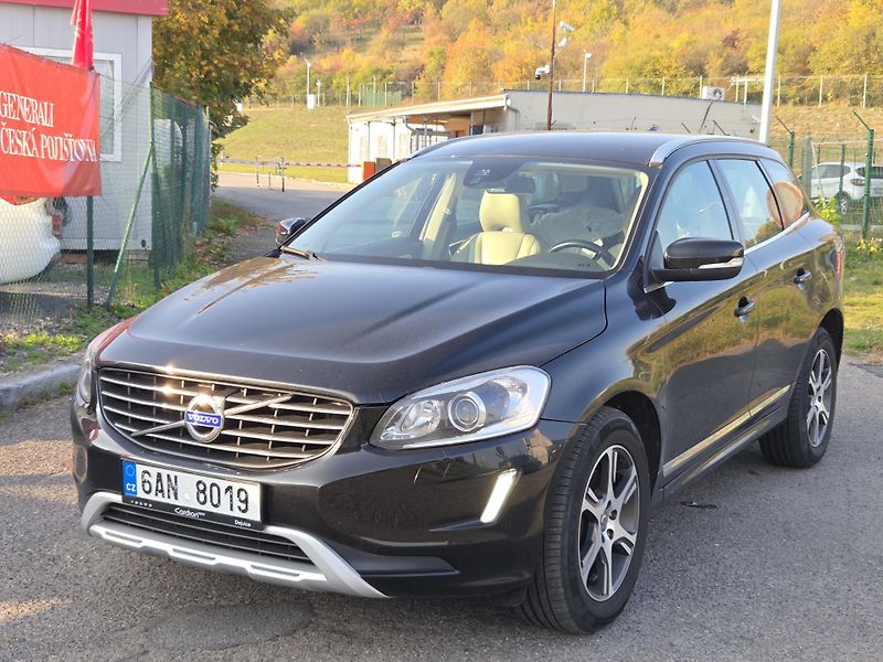 Volvo XC60 (2013) 2,4D 4X4 AUTOMAT splátky VŠEM! - fotka 1 z 11