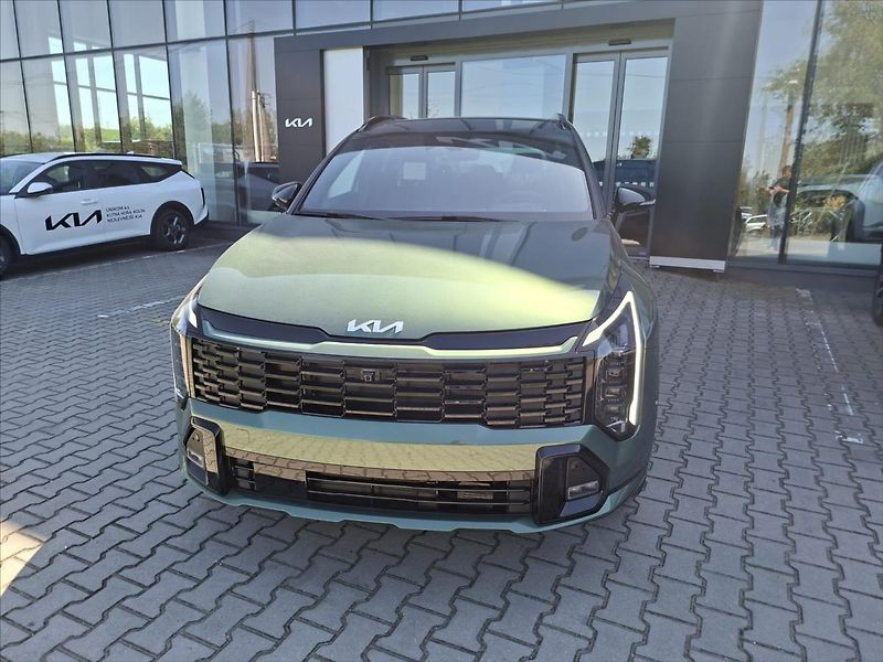 Kia Sportage 1,6 HEV T-GDi GPF HEV 4x4 - fotka 2 z 9