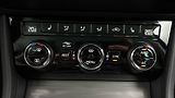 Škoda Superb 2.0 TDI DSG 4x4 Scout Combi - náhled 13