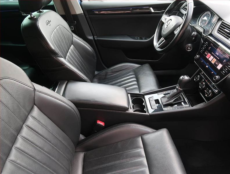 Hyundai Bayon (2021) Smart Climate 1.0 T-GDI MHEV - fotka 9 z 16