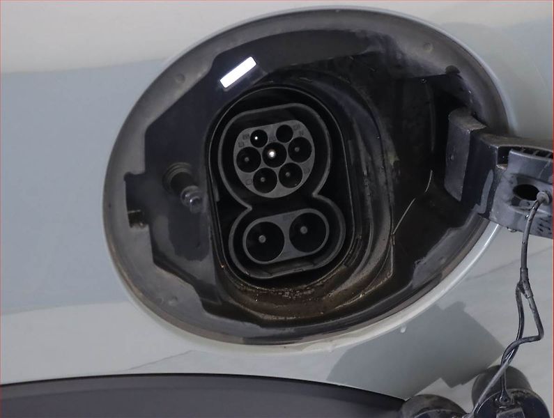 Mini Ostatní (2021) Cooper SE 32 kWh, SoH 96% - fotka 21 z 22