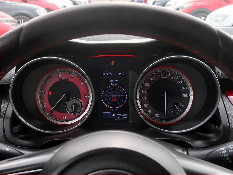 Suzuki Swift (2018) 1.4 BoosterJet Sport - fotka 11 z 16