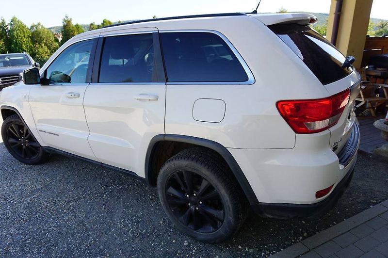 Jeep Grand Cherokee (2012) 3,0 - fotka 22 z 34