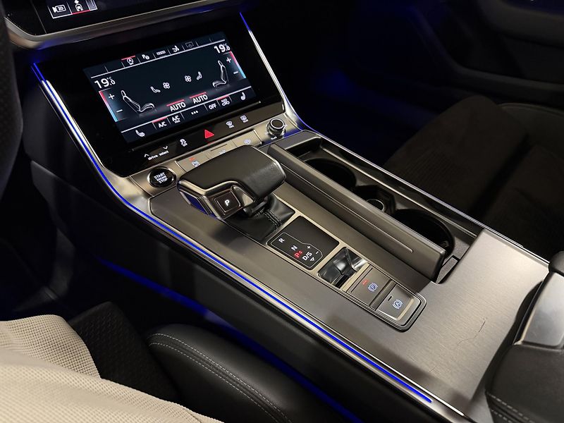 Audi A7 (2021) 40 TDi 150 kW/S-line - fotka 26 z 26