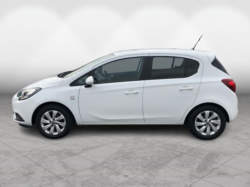 Opel Corsa 1.2 i - fotka 3 z 27