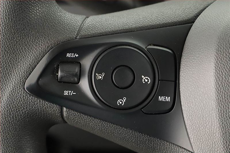 Opel Combo (2023) Edition 1.5 CDTI, 5Míst, ČR - fotka 17 z 20