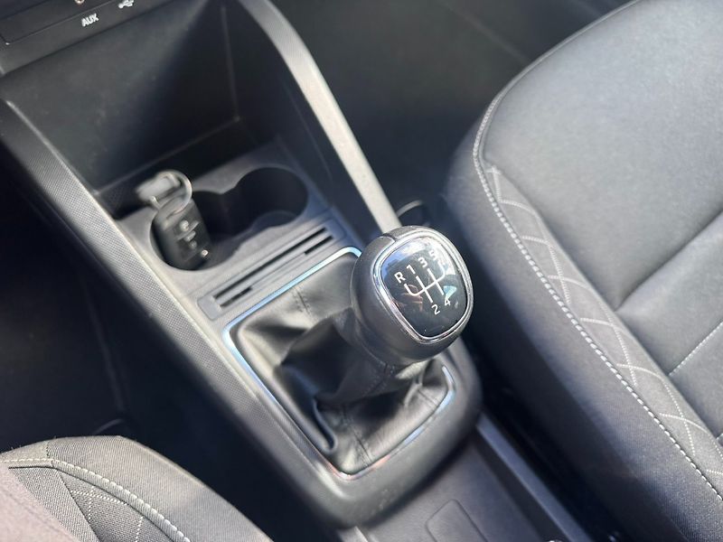 Škoda Fabia (2017) 1,2 TSI 66 KW 2. MAJ STK - fotka 33 z 49