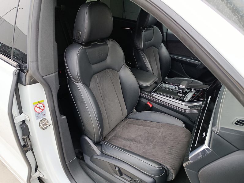 Audi Q8 50TDI S-LINE NIGHT ČR DPH - fotka 20 z 36