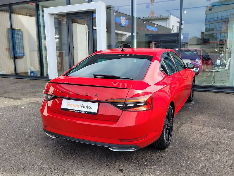 Škoda Superb 2.0 TDI DSG7 140kW Sportline 4 - fotka 3 z 62