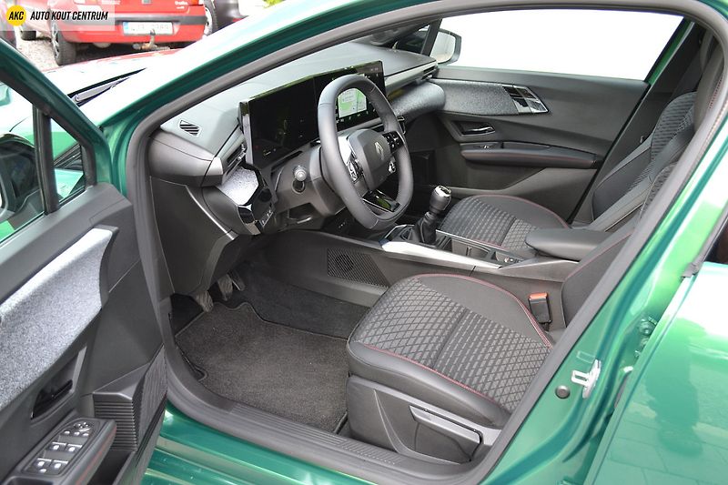 Renault Clio techno TCe 115 - fotka 17 z 48