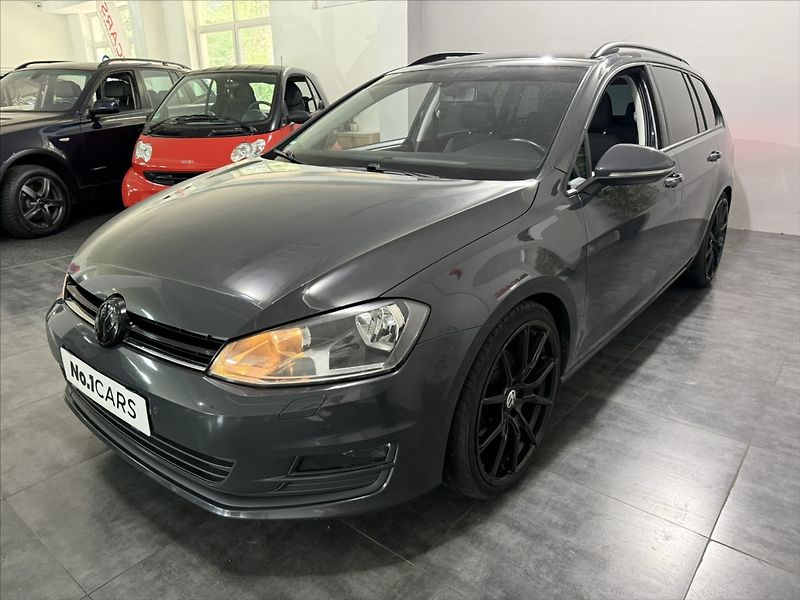Volkswagen Golf 2,0   TDI 110KW NAVI SPORT ALU - fotka 3 z 45
