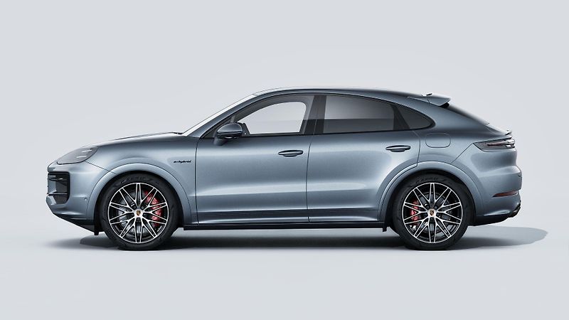 Porsche Cayenne (2026) S E-Hybrid Coupe Black Edition - fotka 3 z 5