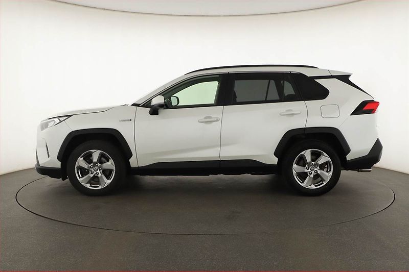 Toyota RAV4 (2021) Comfort 2.5 Hybrid - fotka 3 z 18