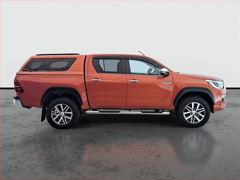 Toyota Hilux (2020) 2.4 D-4D - fotka 6 z 24