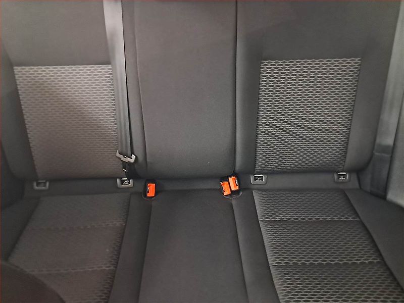 Volkswagen Golf (2010) 1.2 TSI, Tempomat - fotka 10 z 17