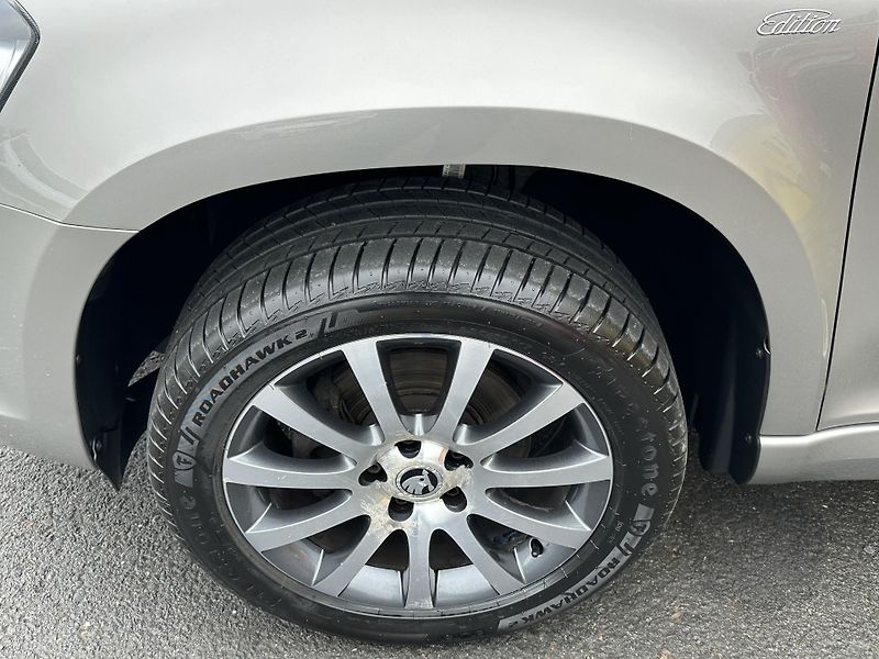 Škoda Yeti (2015) EDITION*1.4TSI/110kW*4x4*1.Maj - fotka 6 z 42
