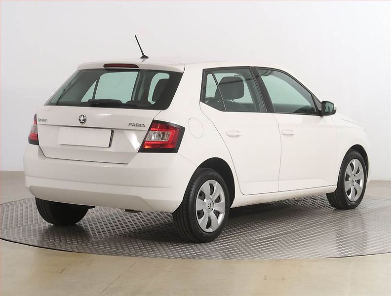 Škoda Fabia (2017) Ambition 1.0 TSI - fotka 5 z 16