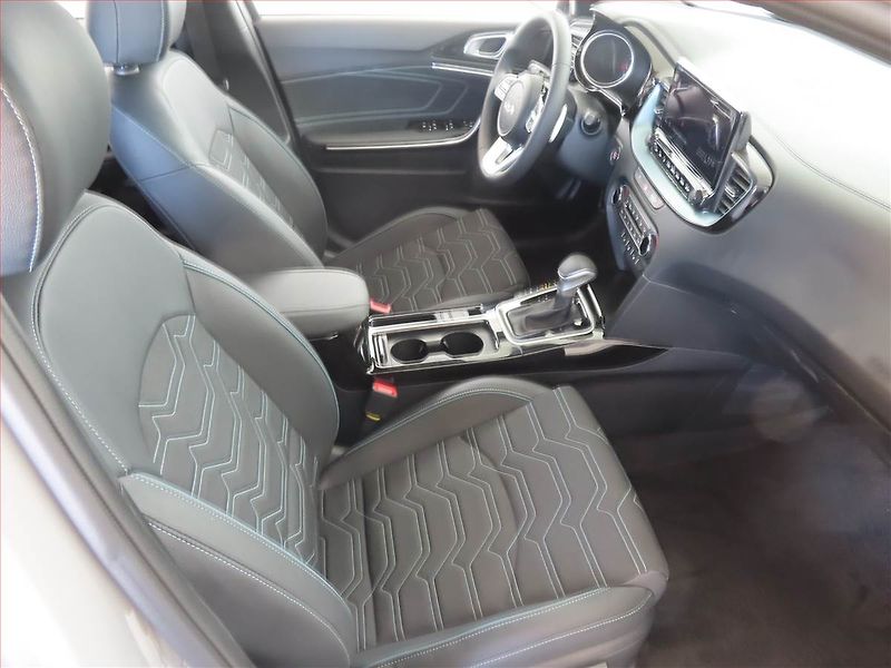 Kia XCeed (2026) 1.6 T-GDI, Ad. tempomat - fotka 9 z 14