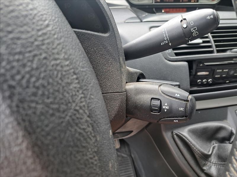 Peugeot 807 2,0 HDI - fotka 22 z 41