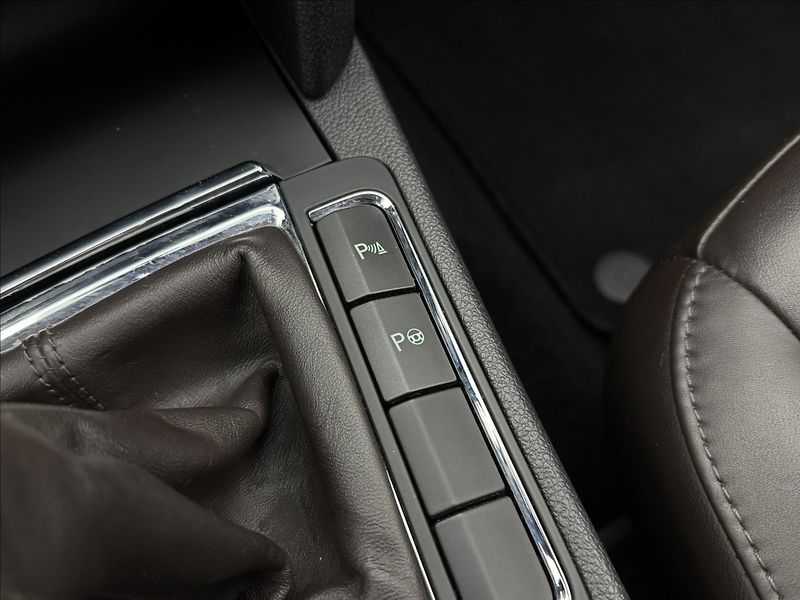 Škoda Superb 2,0 125kW L&K VÝHŘEV TAŽNÉ ČR - fotka 25 z 45