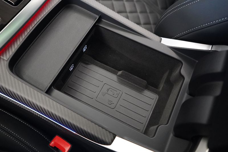 Audi Q8 TDI quattro 210 kW, S line - fotka 43 z 50