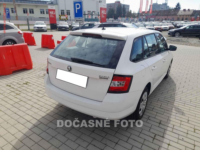 Škoda Fabia (2017) 1.2TSi, 2.maj,ČR - fotka 2 z 3