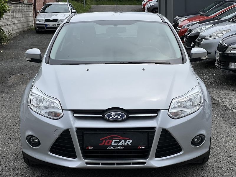 Ford Focus 1.0i KLIMATIZACE ALU PŮVOD ČR - fotka 2 z 37