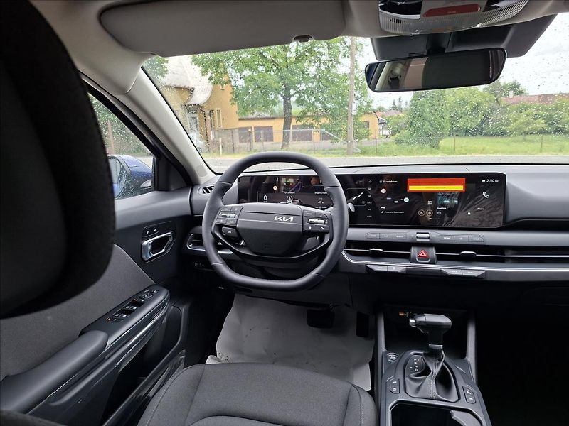 Kia K4 1,6 T-GDi SW 7DCT EXCLUSIVE - fotka 6 z 6