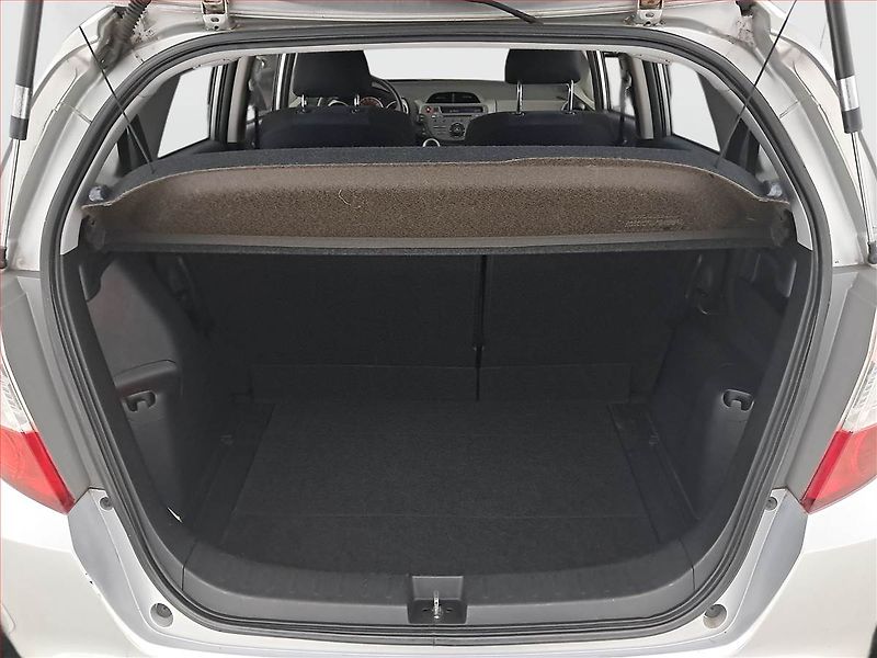 Honda Jazz (2008) 1.4 i-VTEC, nová STK - fotka 14 z 15