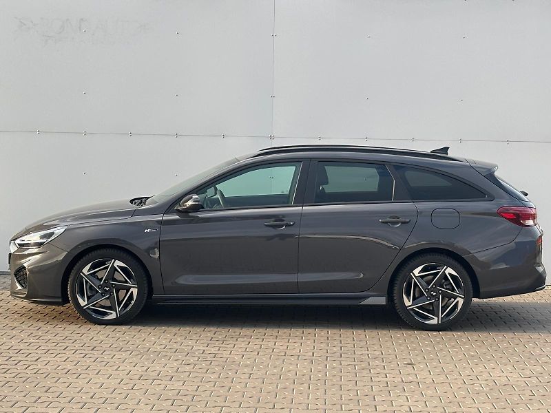 Hyundai i30 1.5 T-GDI MHEV DCT N-Line - fotka 3 z 29