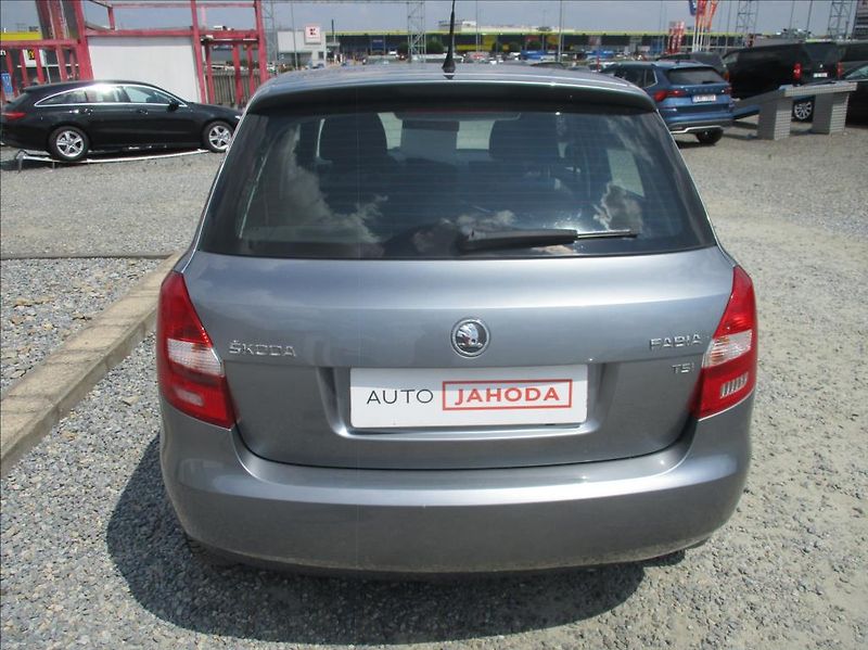 Škoda Fabia 1,2 TSI, klima, serv.kniha, - fotka 6 z 36