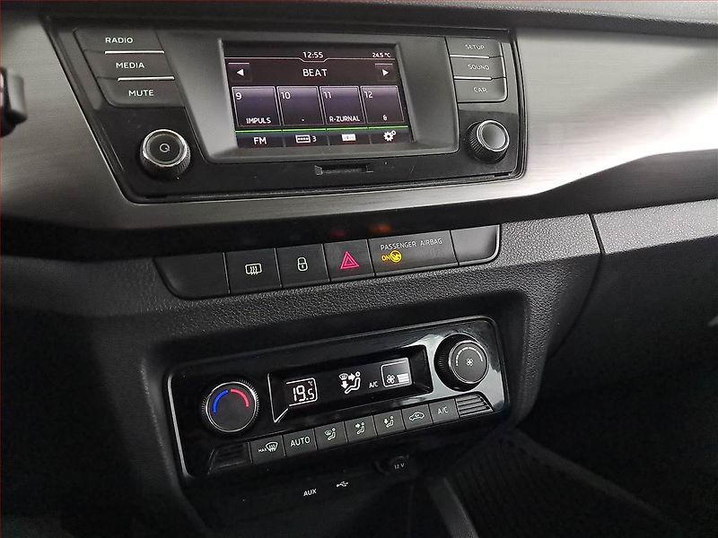 Škoda Fabia (2016) 1.2 TSI, ČR,1.maj - fotka 12 z 14