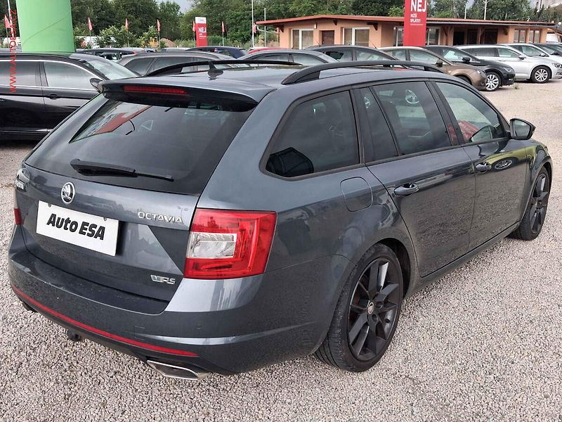 Škoda Octavia (2016) 2.0 TDi, RS Challange, DSG - fotka 4 z 24