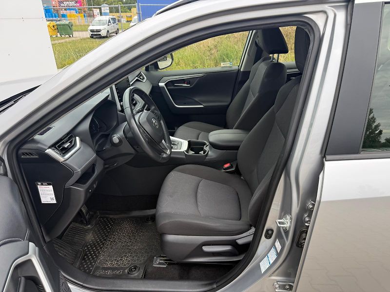 Toyota RAV4 2.5 HSD e-CVT AWD Comfort - fotka 11 z 28