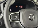 Volvo V60 T6 AWD*Recharge*KeyLess*Tažné - náhled 29