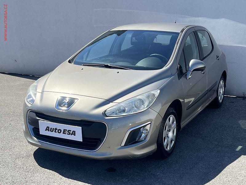 Peugeot 308 (2011) 1.4 i, ČR, Klima - fotka 3 z 13