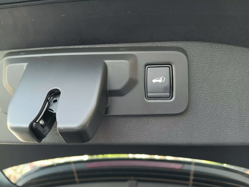 Renault Austral (2026) techno mild hybrid 150 auto - fotka 20 z 27