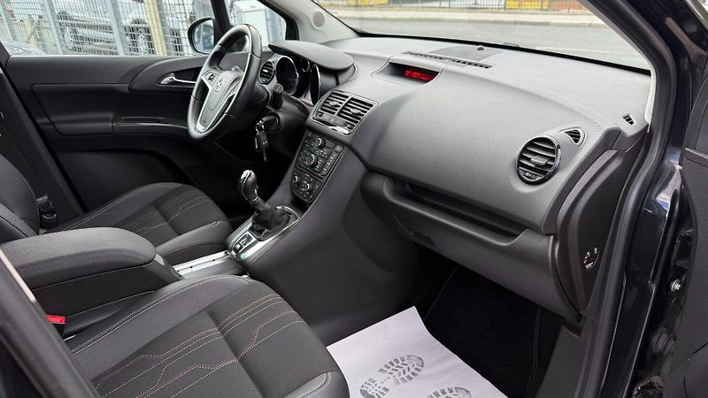 Opel Meriva (2012) 1.4i 88kW *EcoFlex**ALU*PDC* - fotka 16 z 22