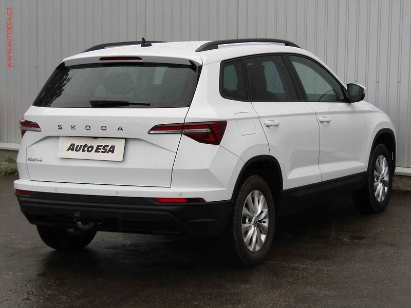 Škoda Karoq (2025) 2.0 TDi, 1.maj,ČR, Fresh - fotka 4 z 22