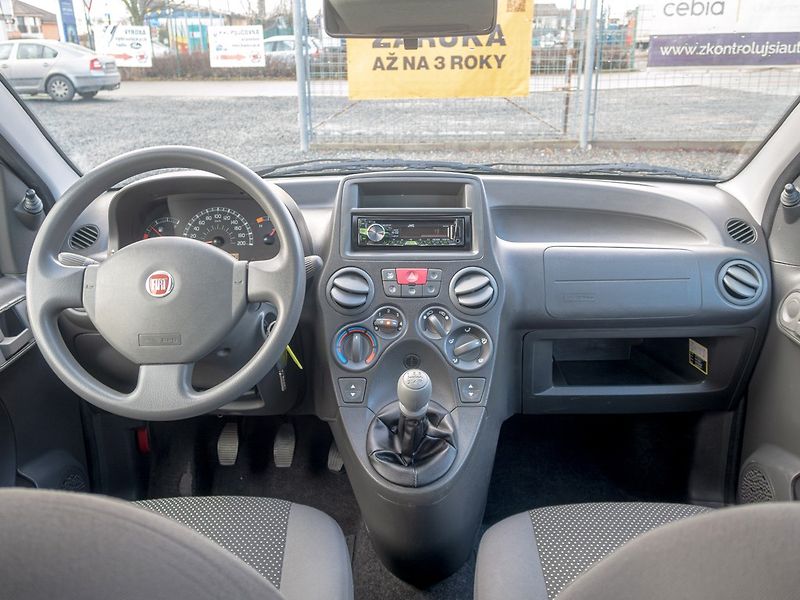 Fiat Panda (2008) 1.1i – SERVO / KLIMA - fotka 10 z 39