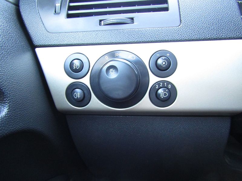 Opel Astra (2007) 1.8 16V AUTOMAT - fotka 29 z 35