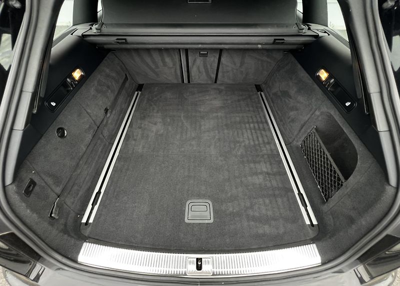 Audi A6 3.0TDI 200kW Quattro S-Line TZ - fotka 25 z 27