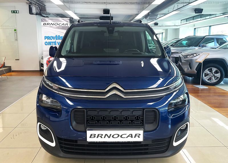 Citroën Berlingo XL, 1.5 BLUE HDI, 96 KW, 7 MÍS - fotka 2 z 26