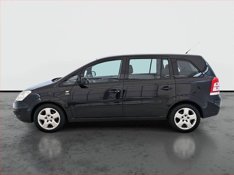 Opel Zafira (2009) 1.6, 7 míst - fotka 3 z 19