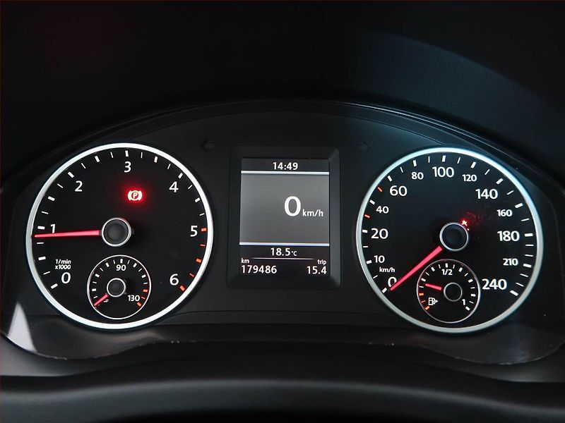 Volkswagen Tiguan (2012) Sport&Style 2.0 TDI, 4X4 - fotka 11 z 14
