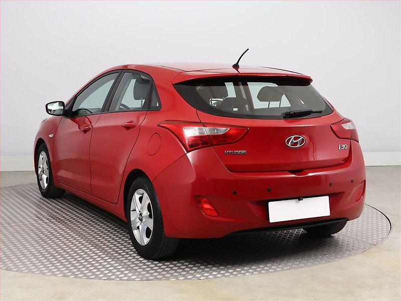 Hyundai i30 (2013) 1.4 CVVT, ČR,1.maj, Serv.kniha - fotka 4 z 15