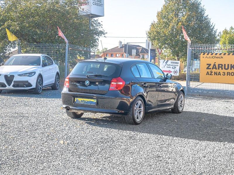BMW Řada 1 (2010) 116i 90KW – DIGI KLIMA - fotka 5 z 38